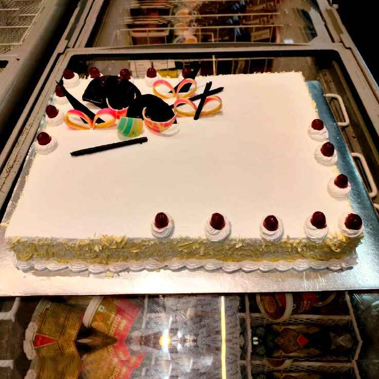 The Best BIRTHDAY CAKE in calicut at Besto Bakes