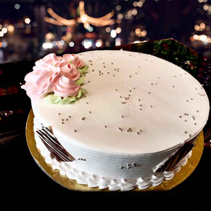 The Best WHITE FLOWER CAKE in calicut at Besto Bakes