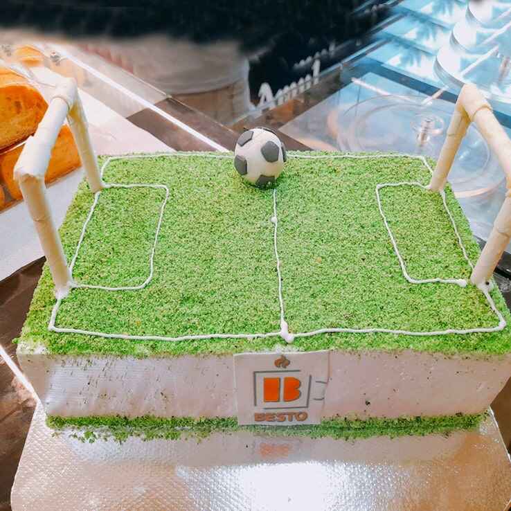 The Best FOOTBALL THEME CAKE in calicut at Besto Bakes