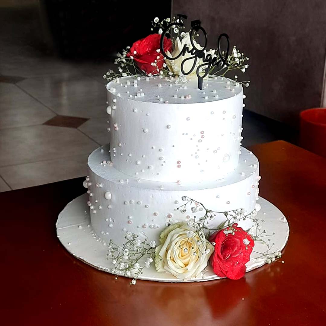 The Best ENGAGEMENT CAKE in calicut at Besto Bakes