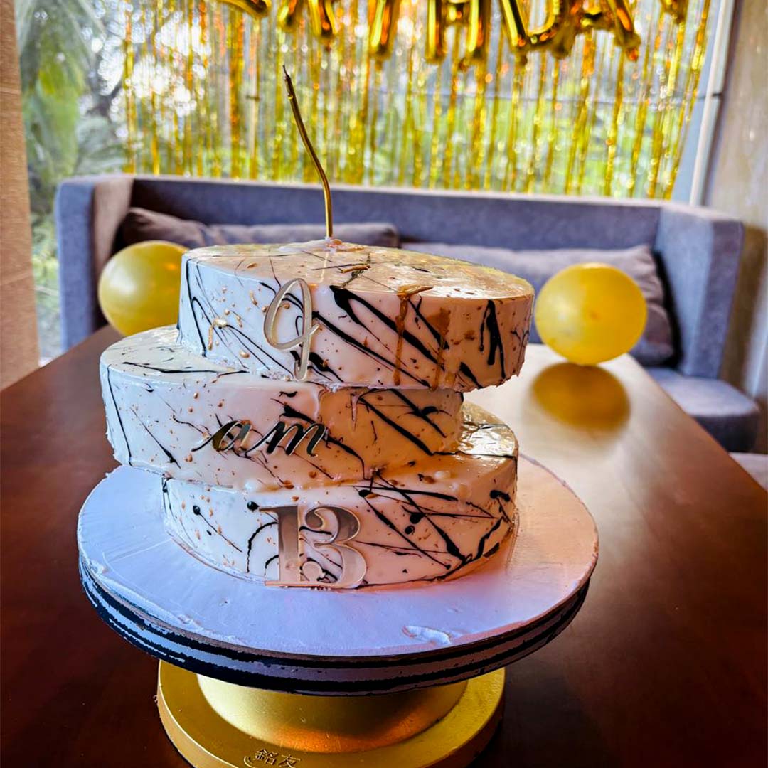 The Best Criss Cross Cake in calicut at Besto Bakes