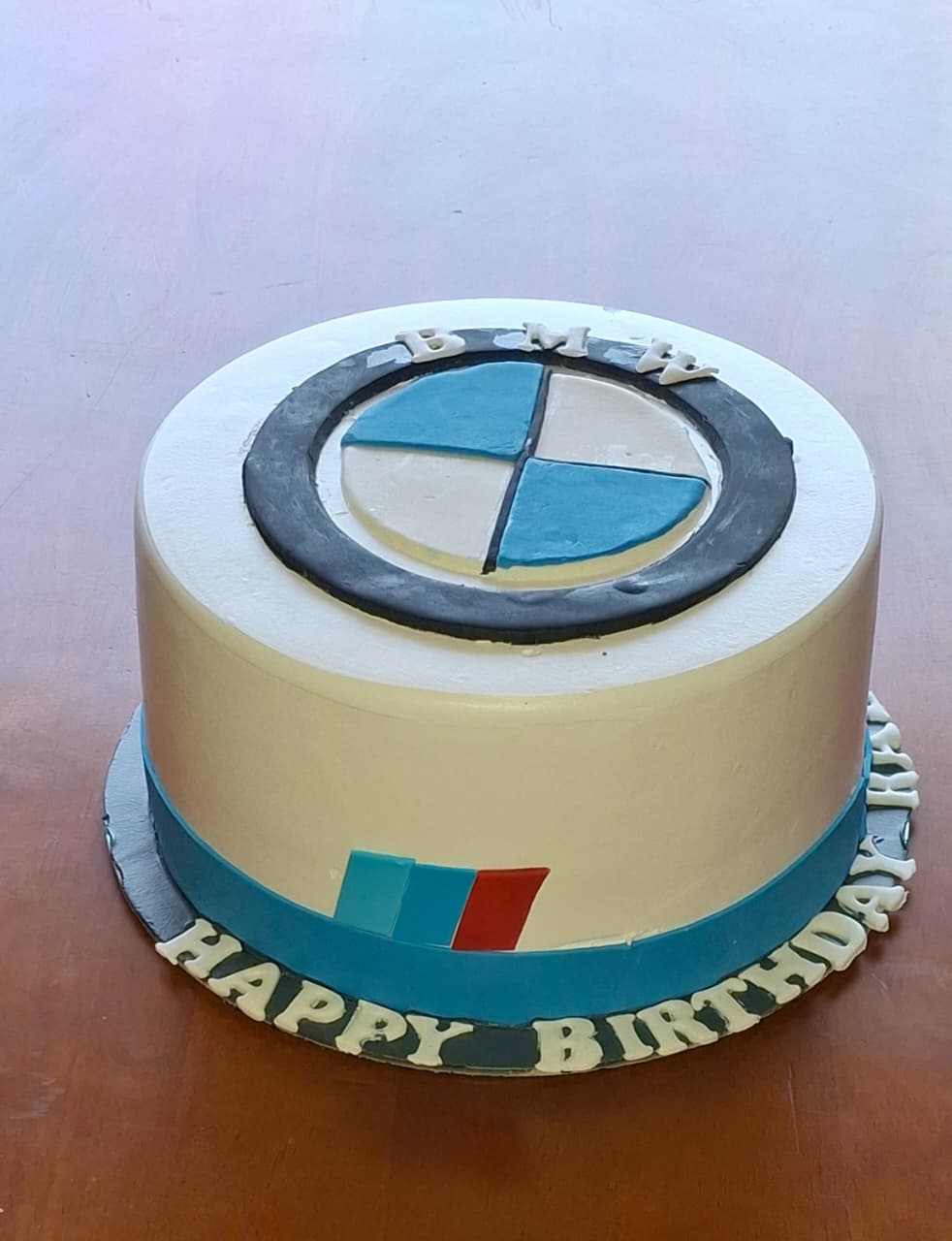 The Best Birthday Cake in calicut at Besto Bakes